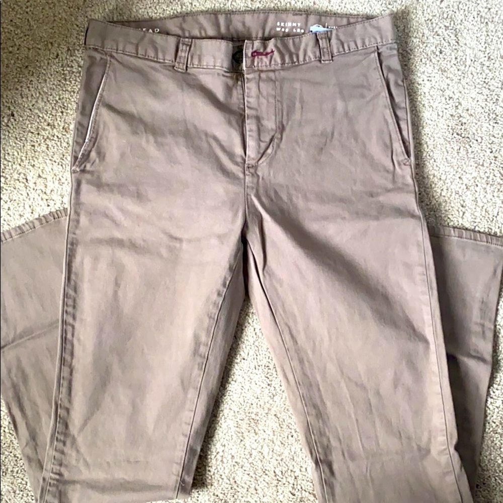 Bullhead chinos